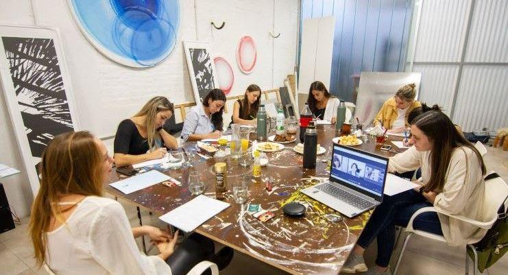 8M: una oportunidad para promover la equidad en el ecosistema tecnológico